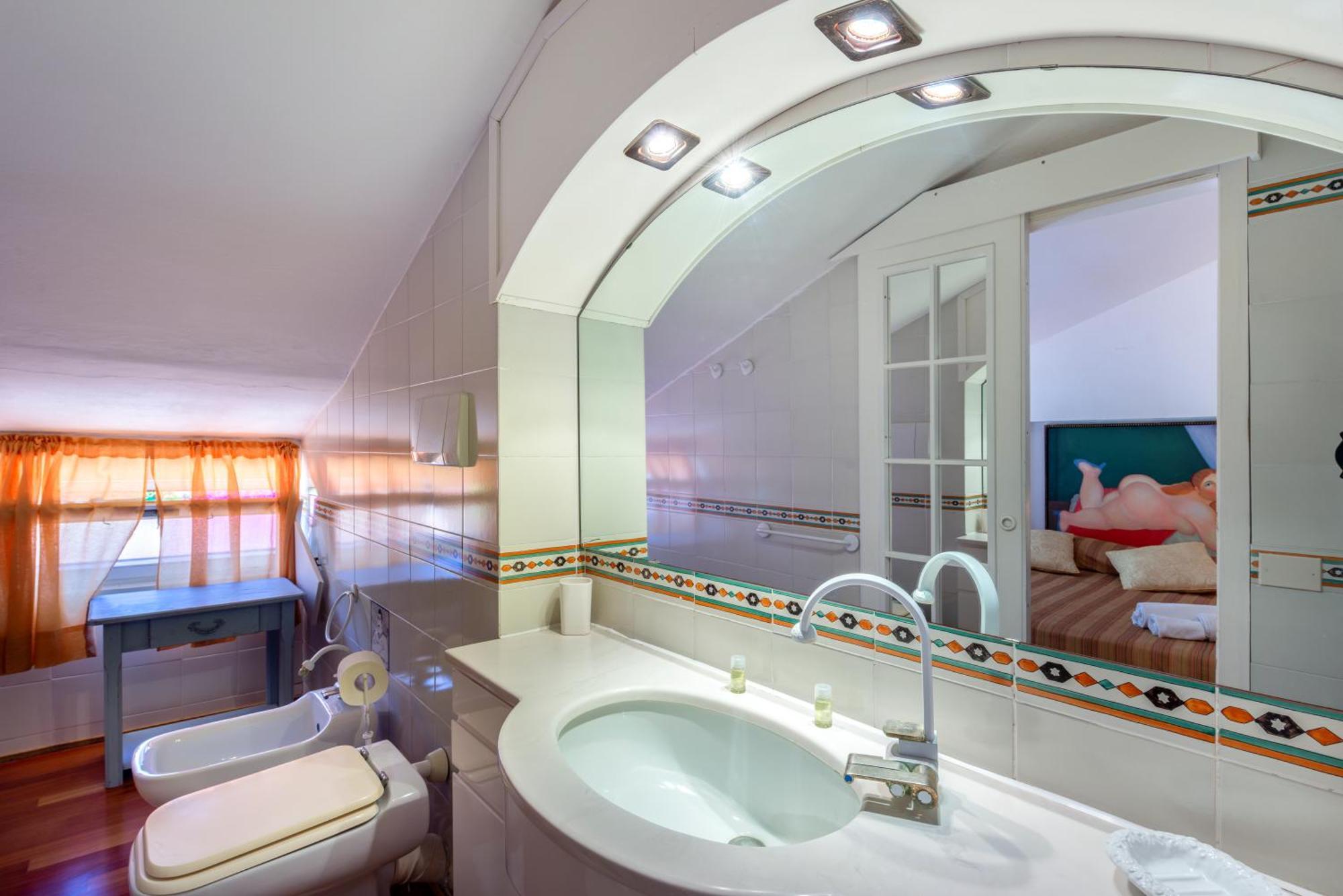 Porto Santo Stefano - Unique Maison Екстериор снимка